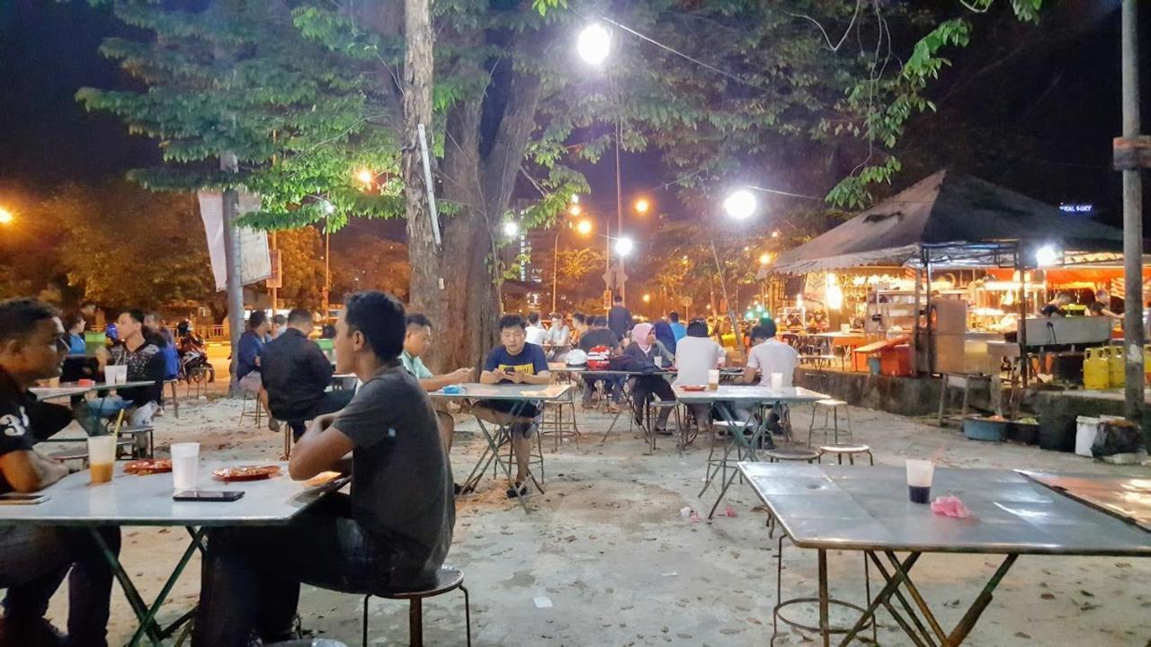 Sabai Sabai Guesthouse In באייאן לפאס מראה חיצוני תמונה
